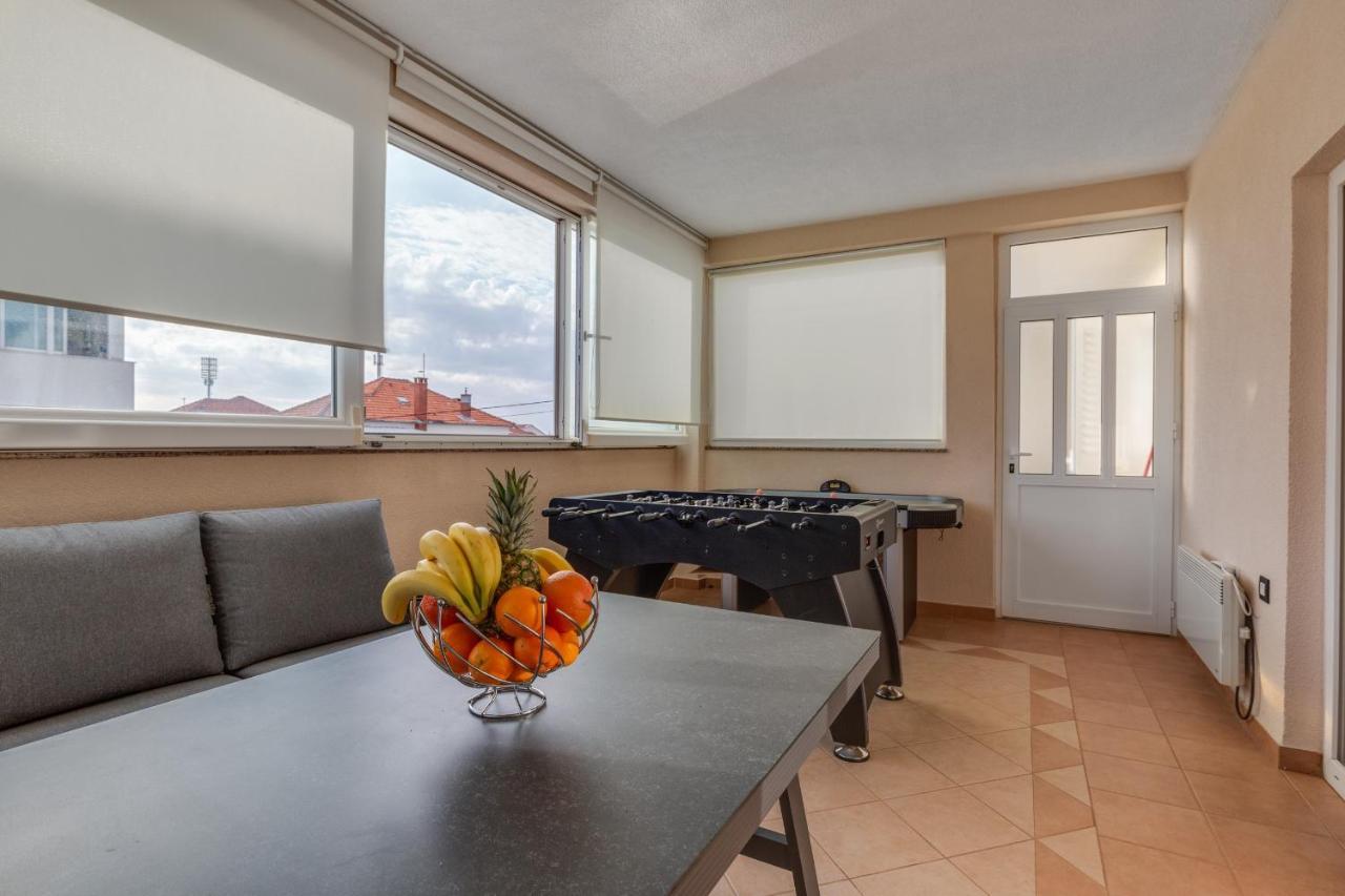 Elegant Two Bedroom Apartment Zadar Buitenkant foto