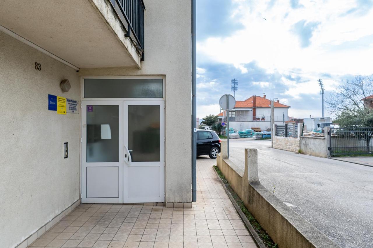 Elegant Two Bedroom Apartment Zadar Buitenkant foto